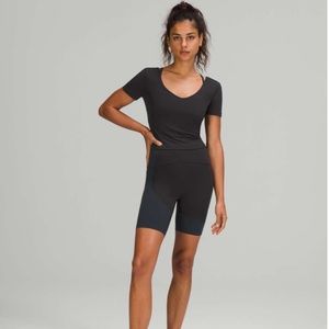 Lululemon Align T Shirt black size 4 NWT